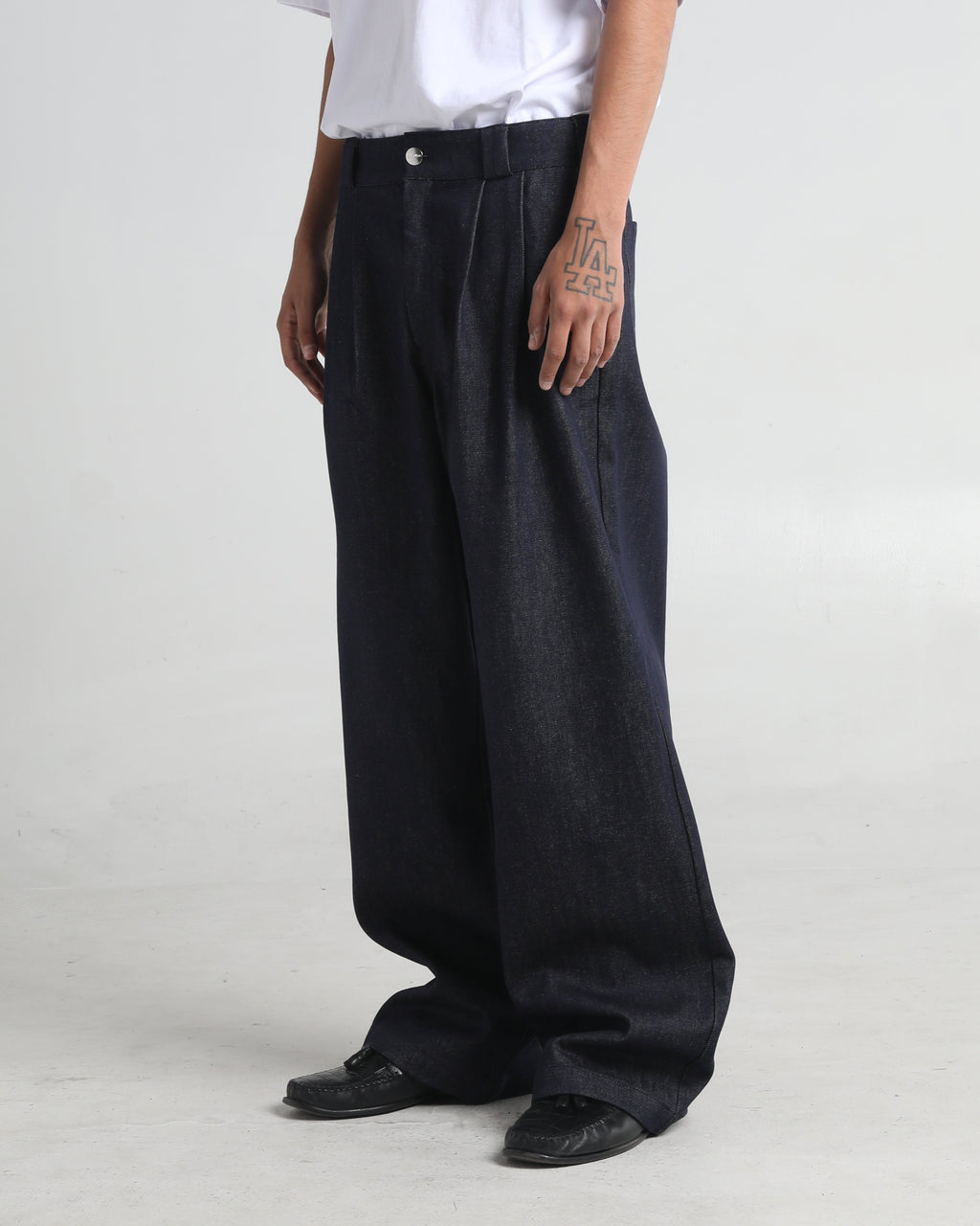 Raw Indigo