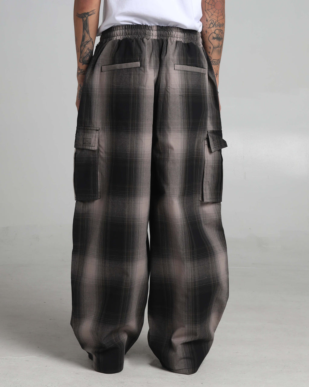 Black-Plaid
