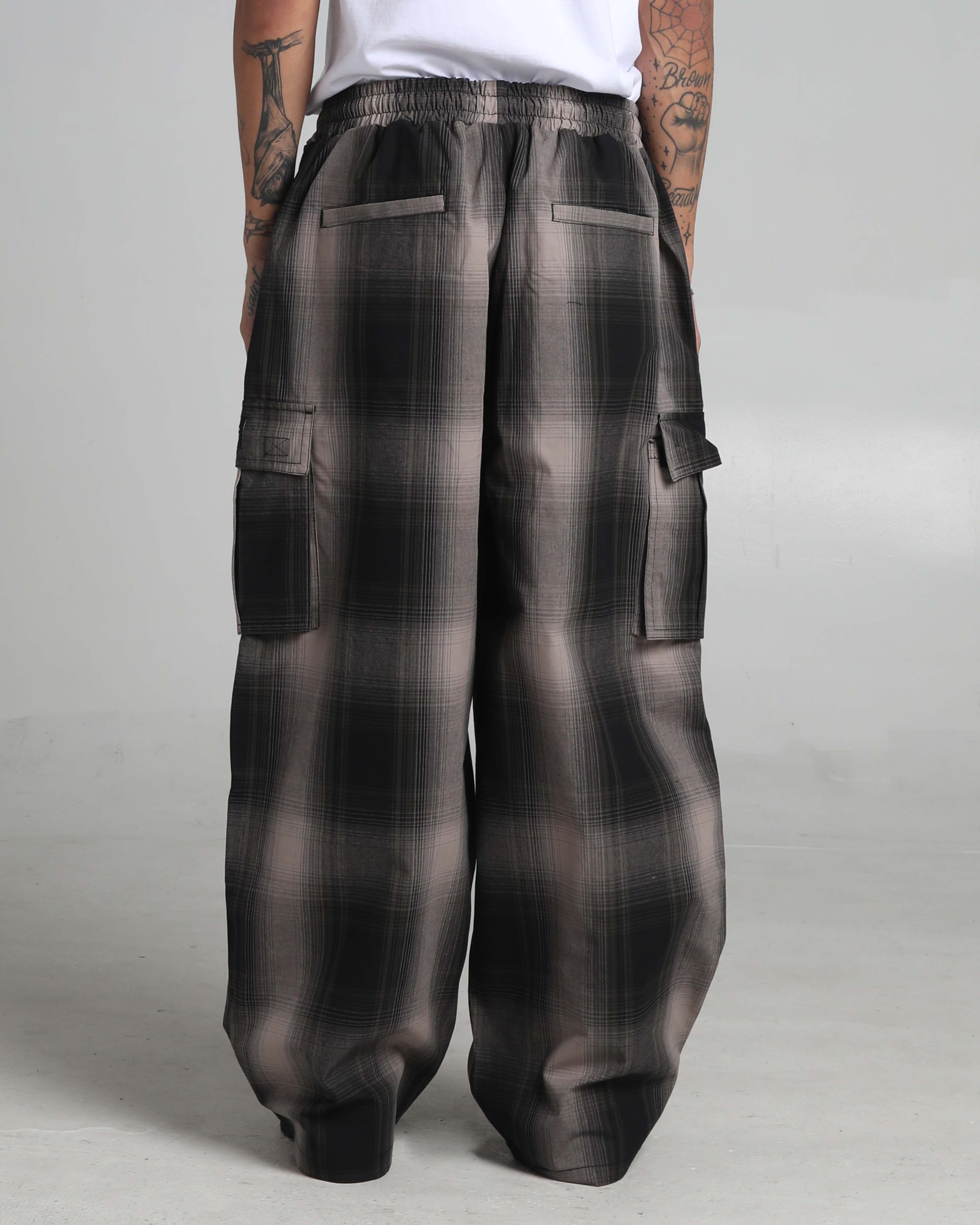 Black-Plaid
