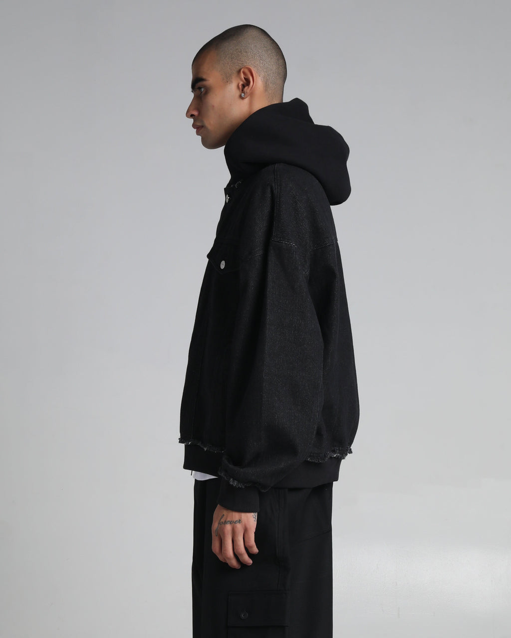 Black/Black