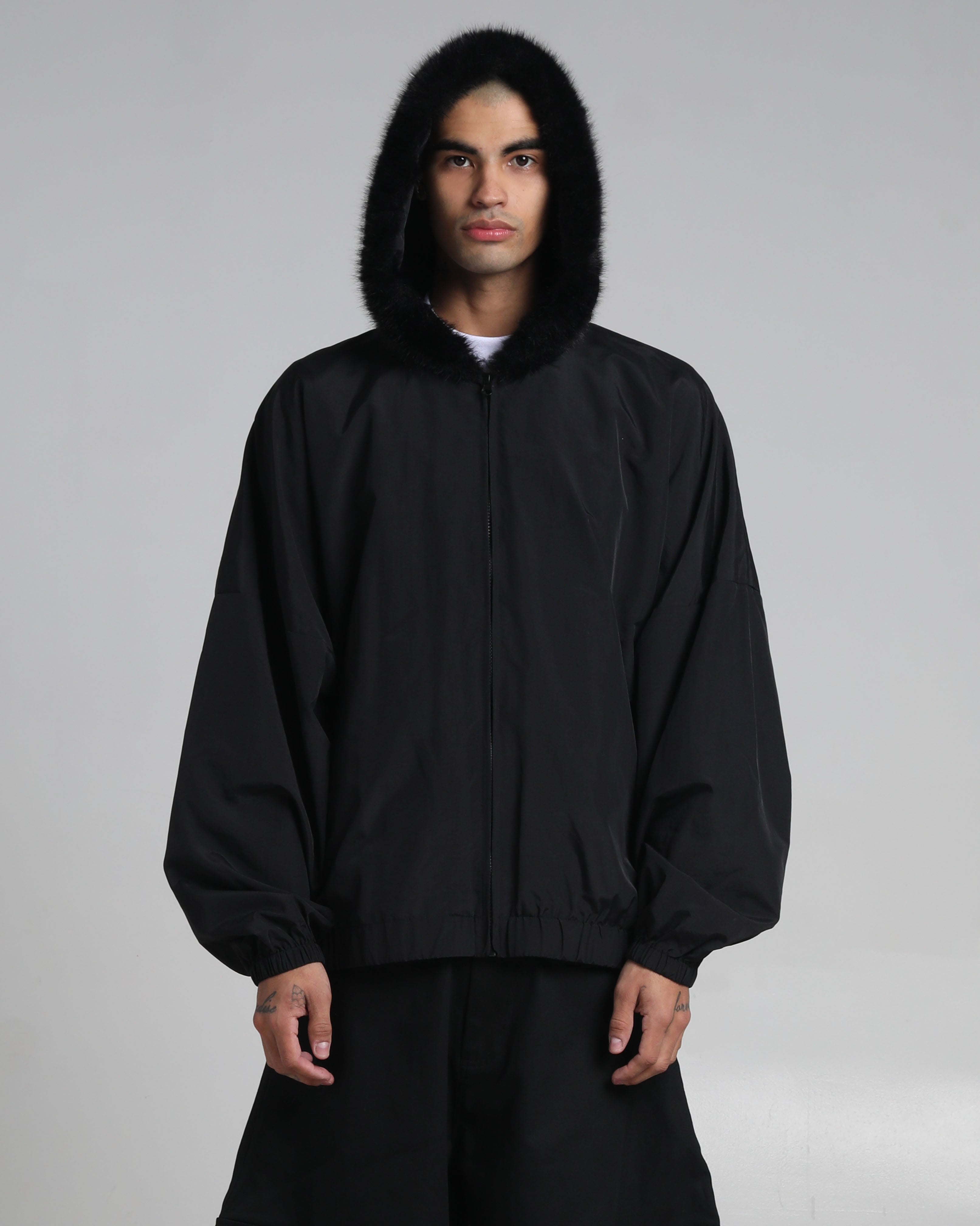 Black/Black