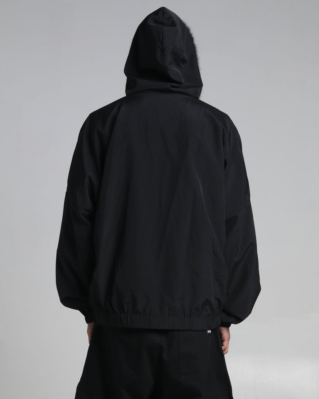 Black/Black