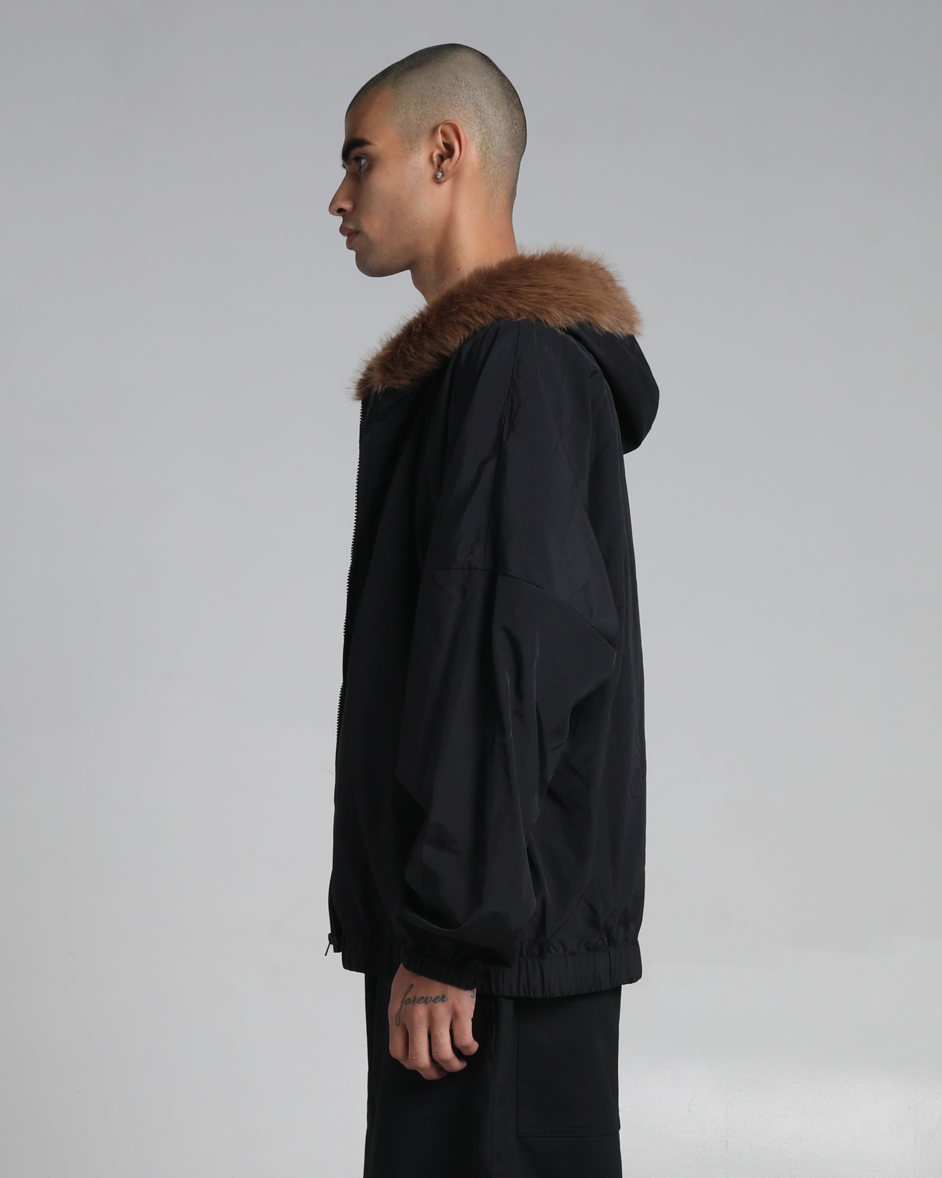 Black/Brown