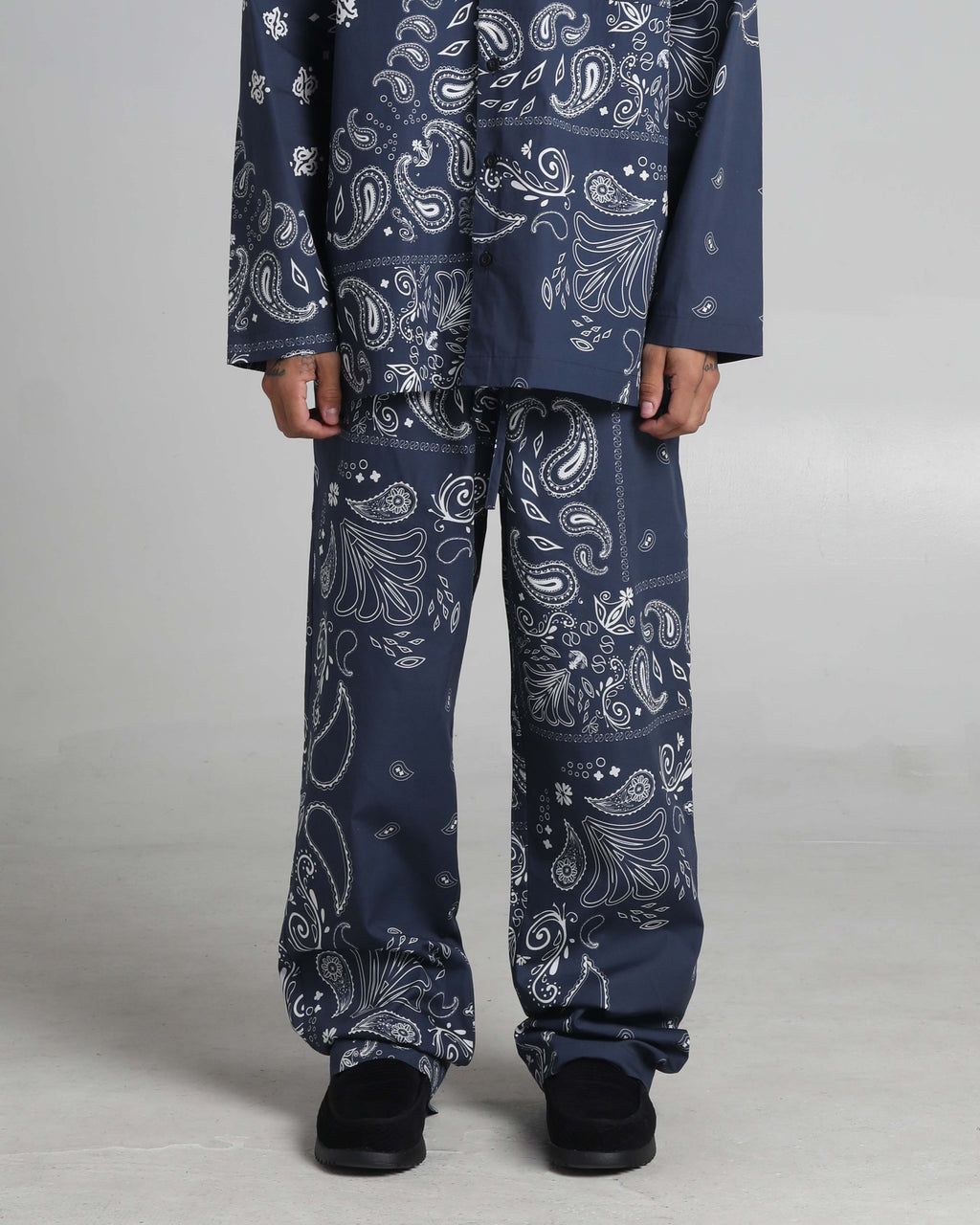 Navy/White