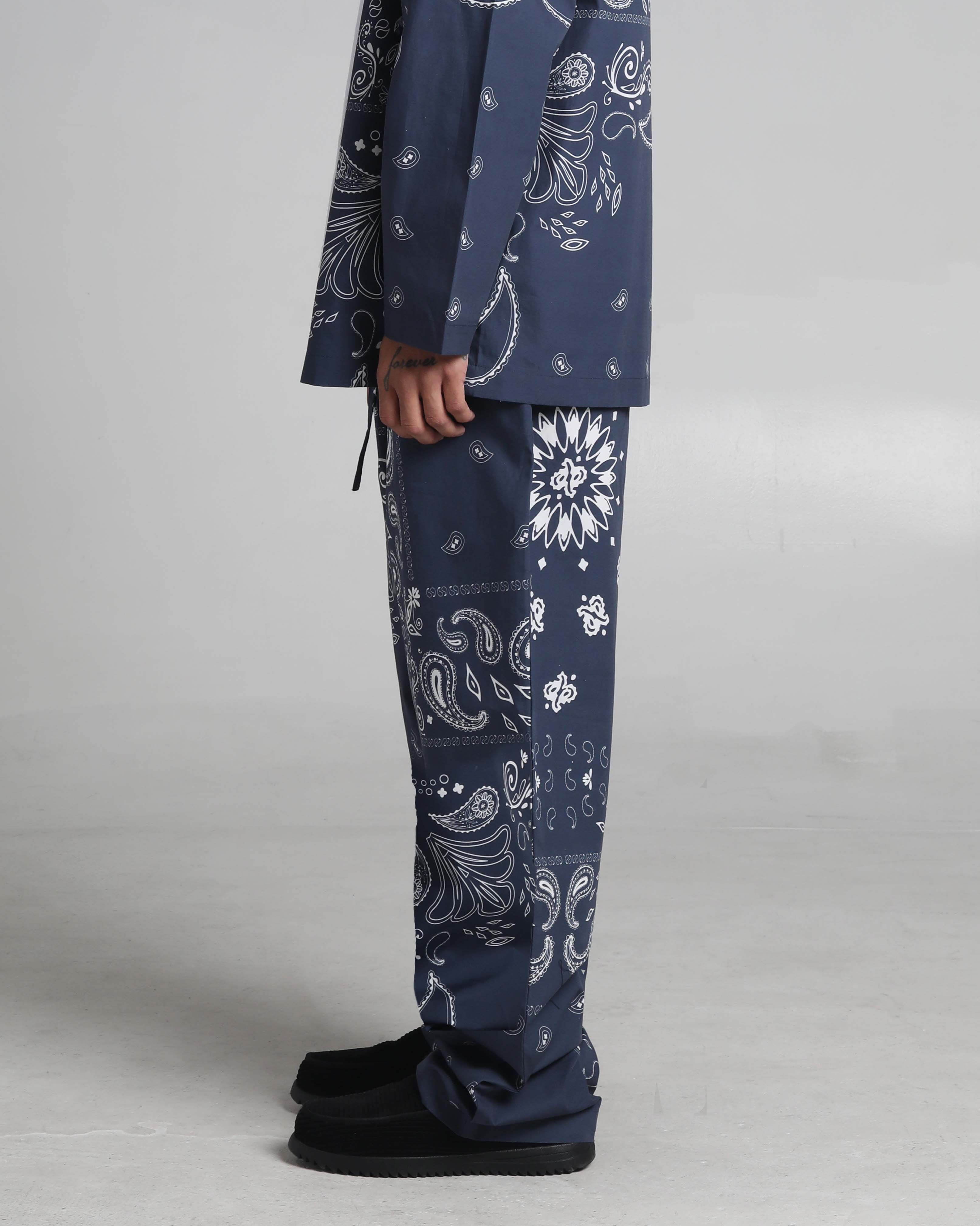 Navy/White