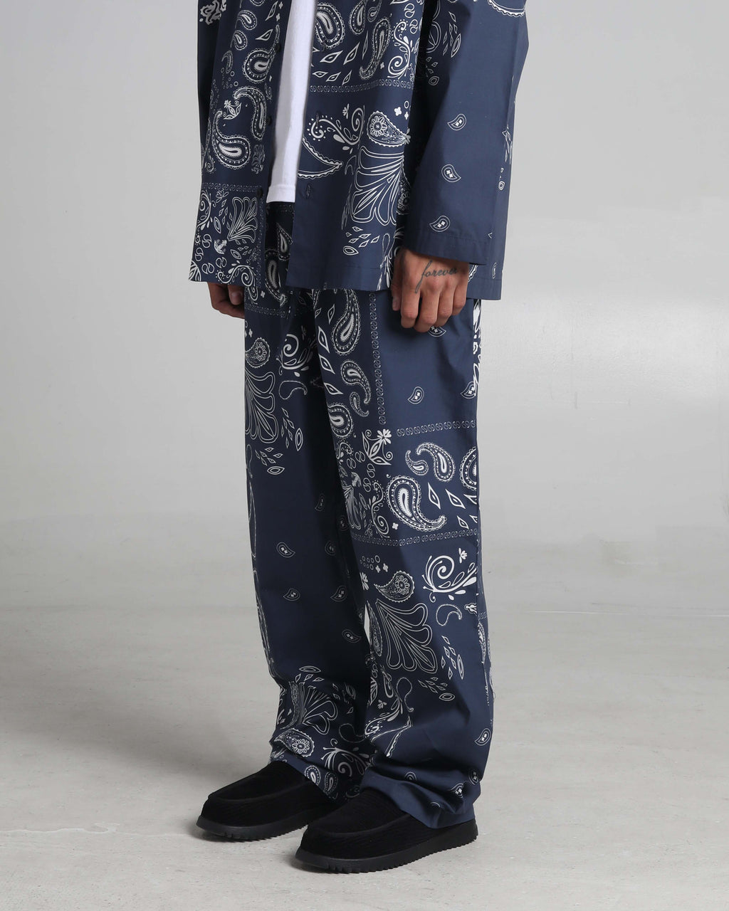 Navy/White