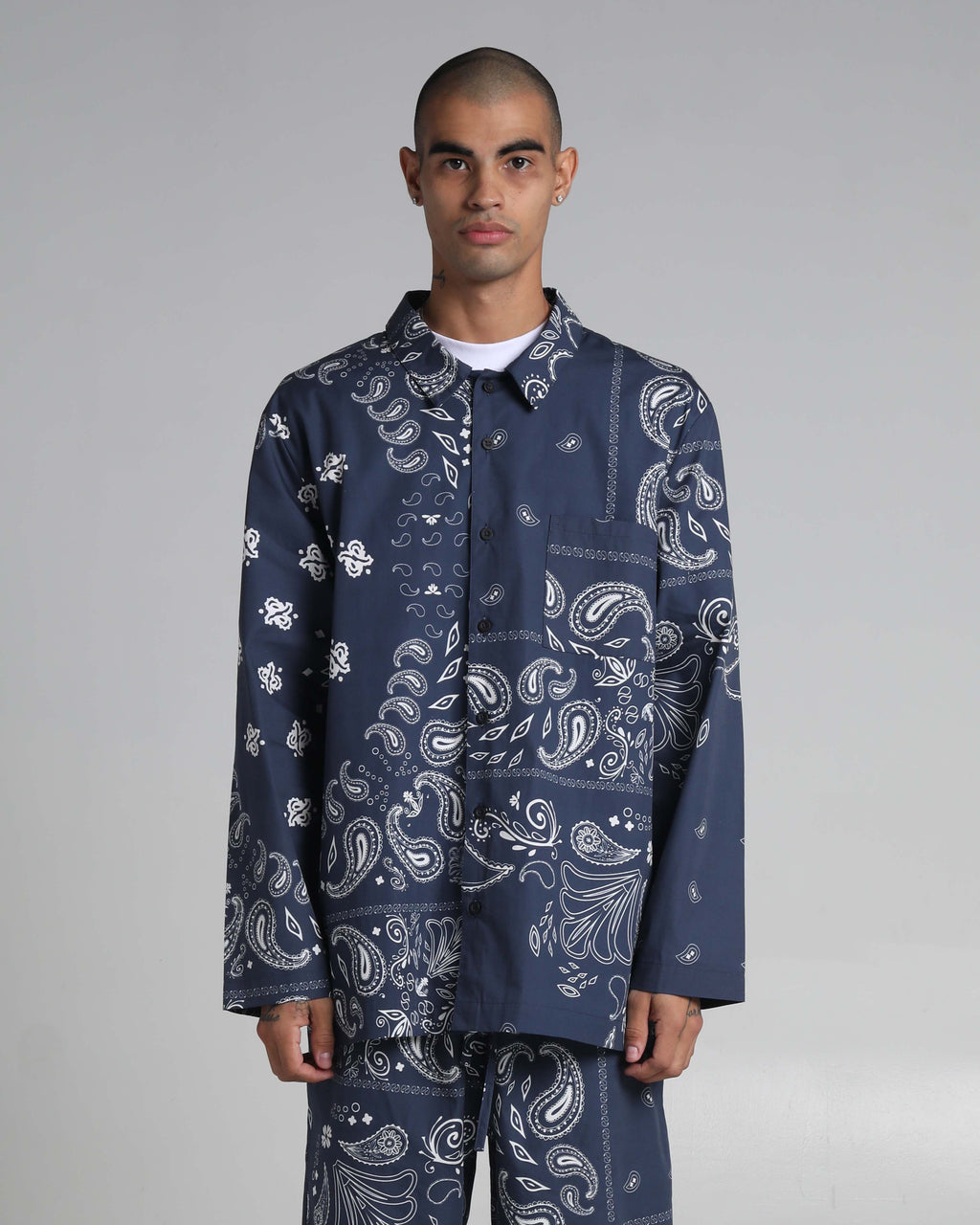 Navy/White